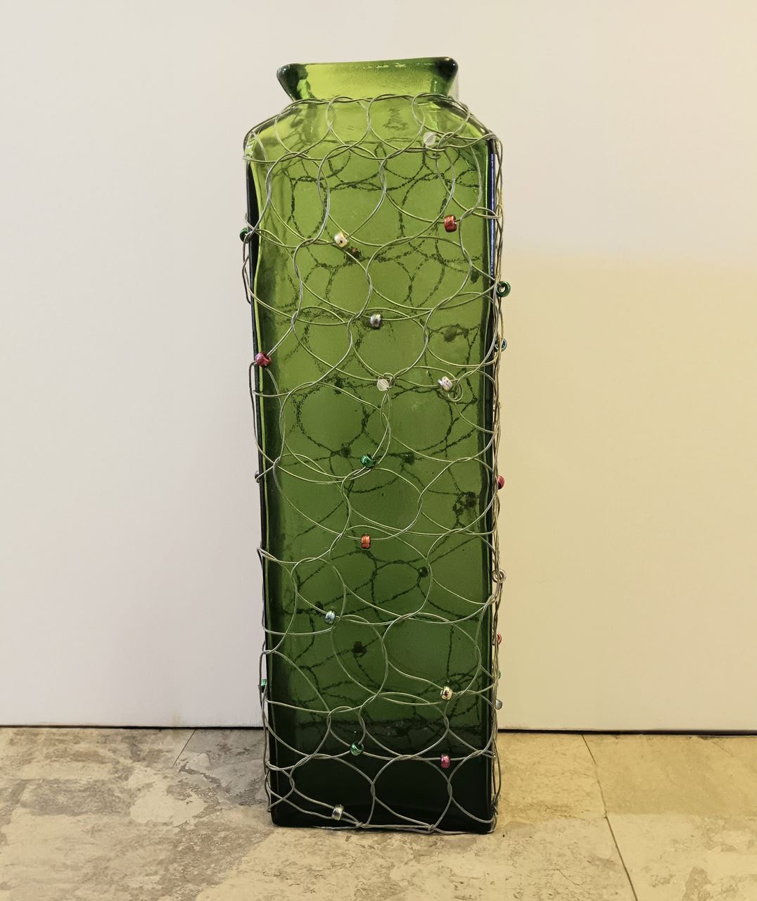 Image of Wired Knotless Netting Vase